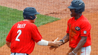 Ole Miss Pitcher Gifts Opponent Game-Tying Runs After Momentarily Forgetting How To Throw A Baseball